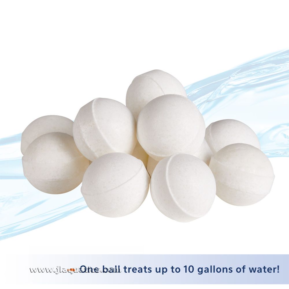Aqueon AquaPacs Ammonia Reducer close-up of these water treatment balls