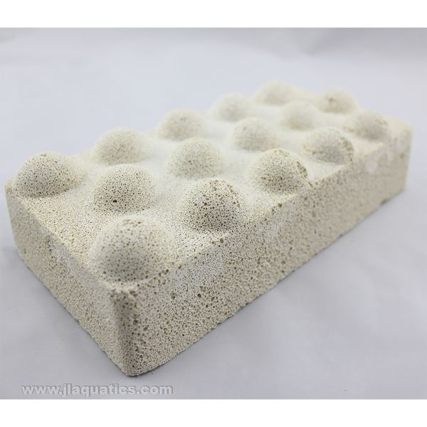 Brightwell Aquatics X-Port NO3 Brick side view of filter media for aquariums