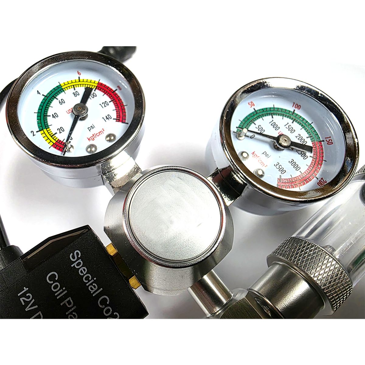 Close-up of gauges on the Reef Crest CO2 Regulator with Solenoid and Bubble Counter