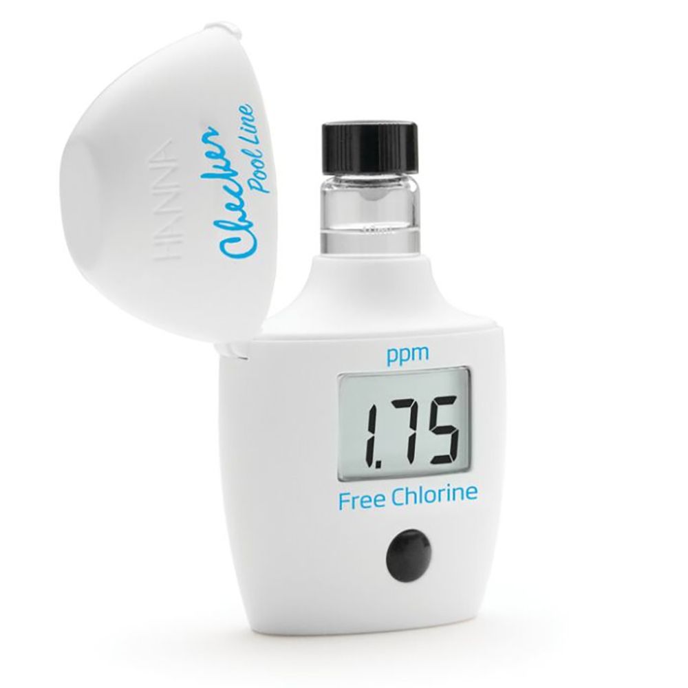 Hanna Free Chlorine Checker - HI701 testing sample water