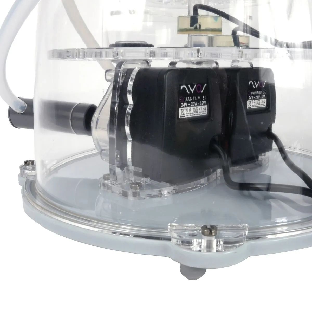 The Nyos Quantum 300 EQ Protein Skimmer has dual pumps for maximum cleaning power.