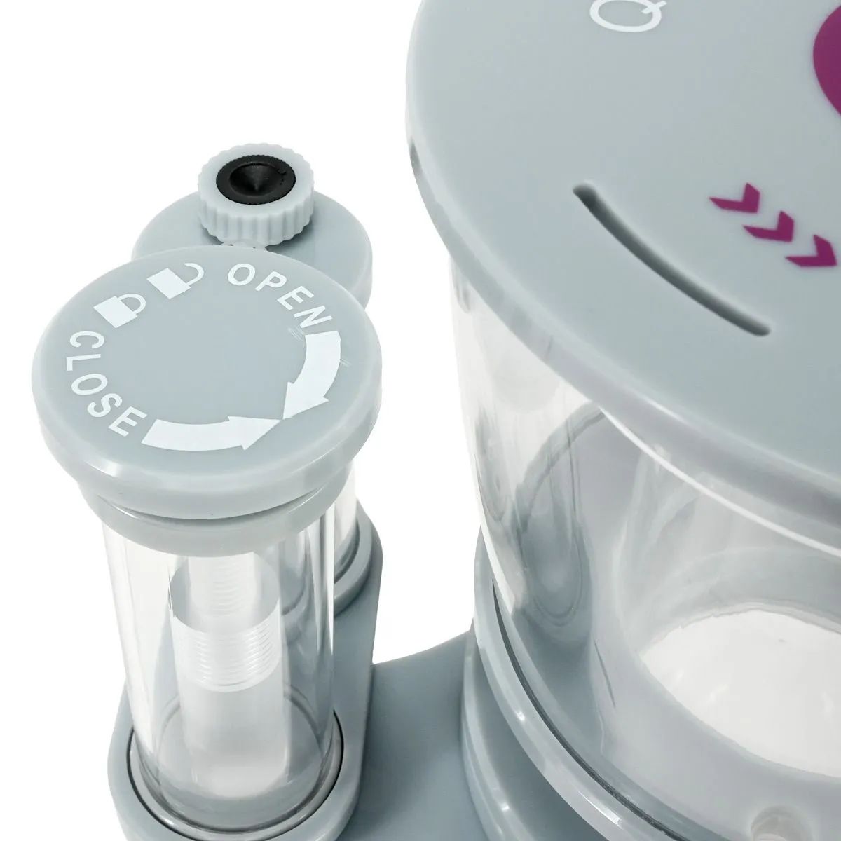 Close-up of the water level control for the Nyos Quantum 220 EQ Protein Skimmer