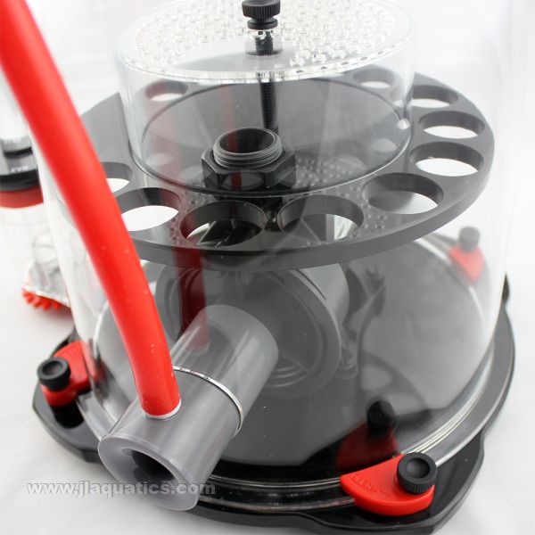 Bubble Magus Curve 9 Elite Protein Skimmer pump intake for aquarium protein skimmer